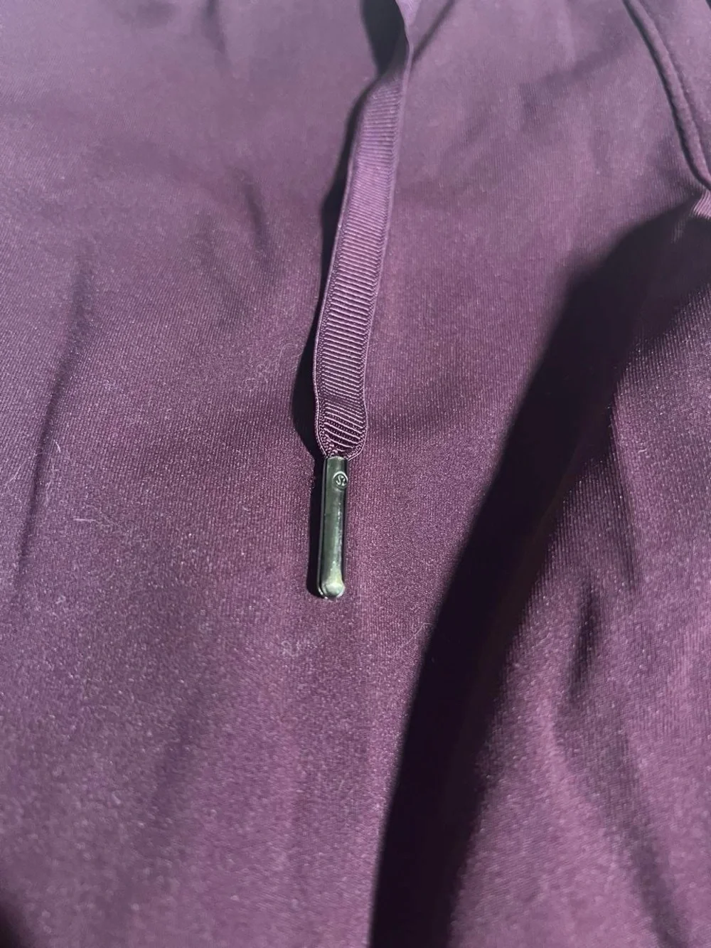 Lululemon On the Fly 7/8 Pant Burgundy Size 4 27” Inseam